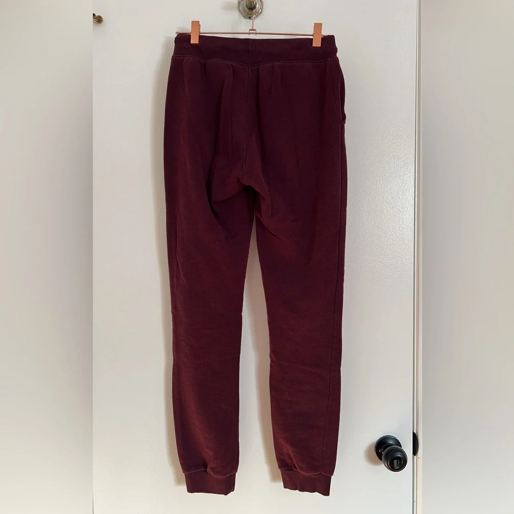 H&M Divided Maroon jogger sweatpants - Picture 2 of 3